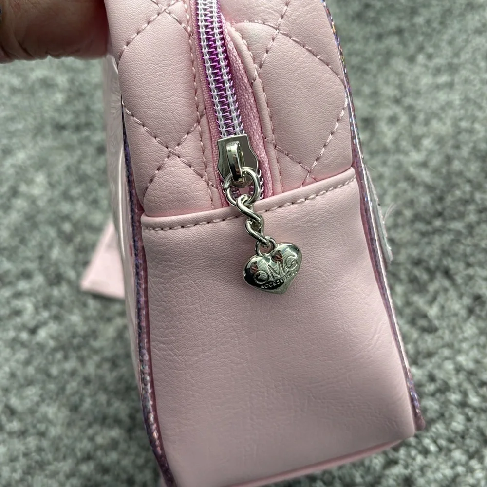 NWT Miss Gwen’s Nails Cosmetic Pouch